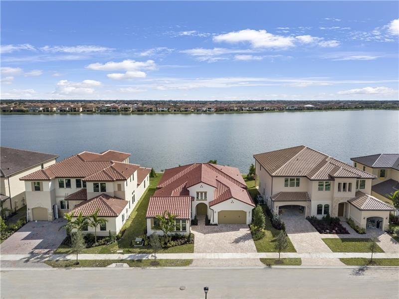 8980 W Parkland Bay Trail, Parkland, FL 33076, Parkland