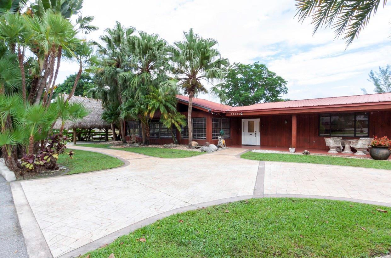 11450 SW 17th Street, Davie, FL 33325, Davie - Photo 2