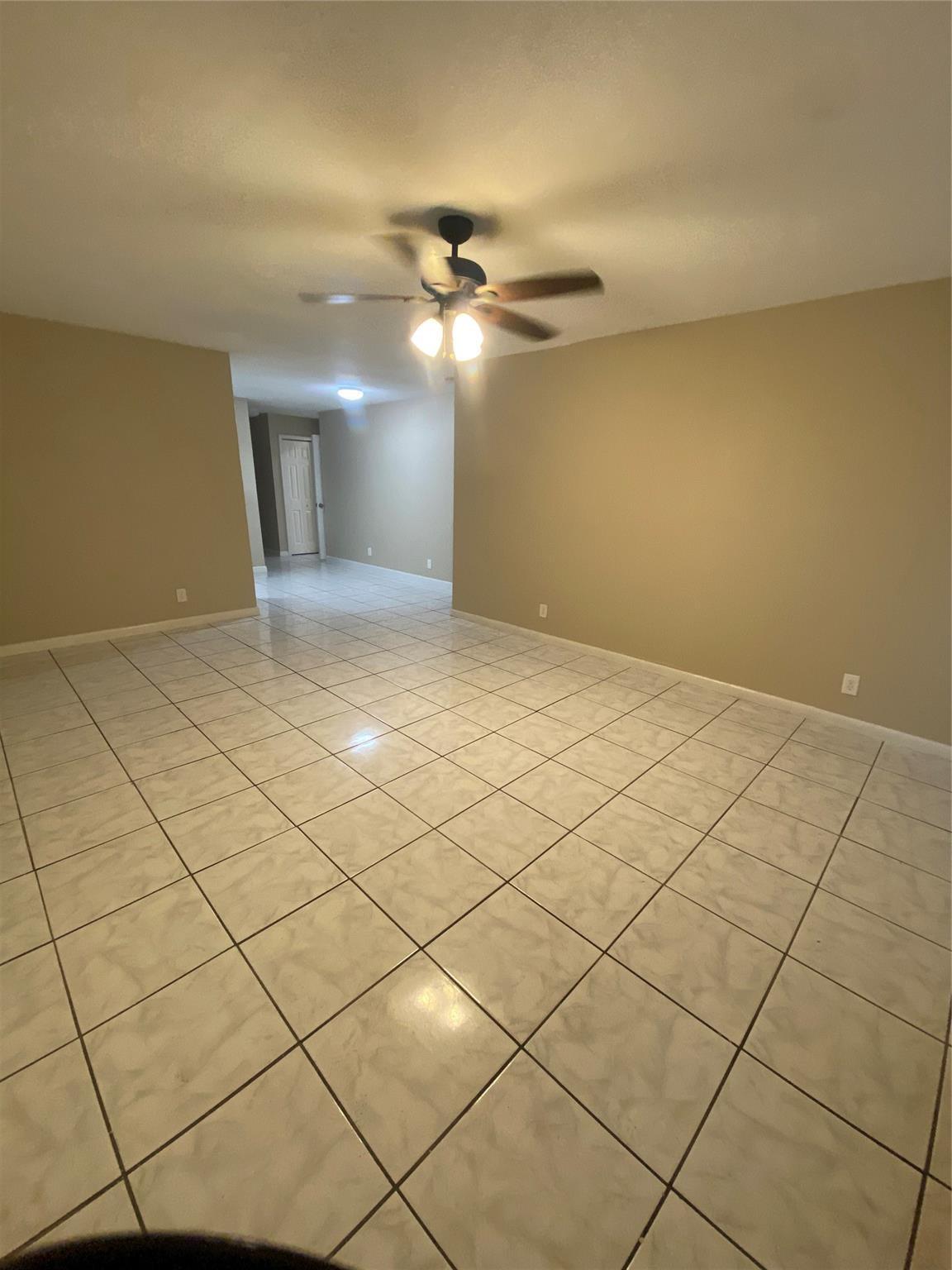 5709 NW 27th Court, Fort Lauderdale, FL 33313, Fort Lauderdale - Photo 2