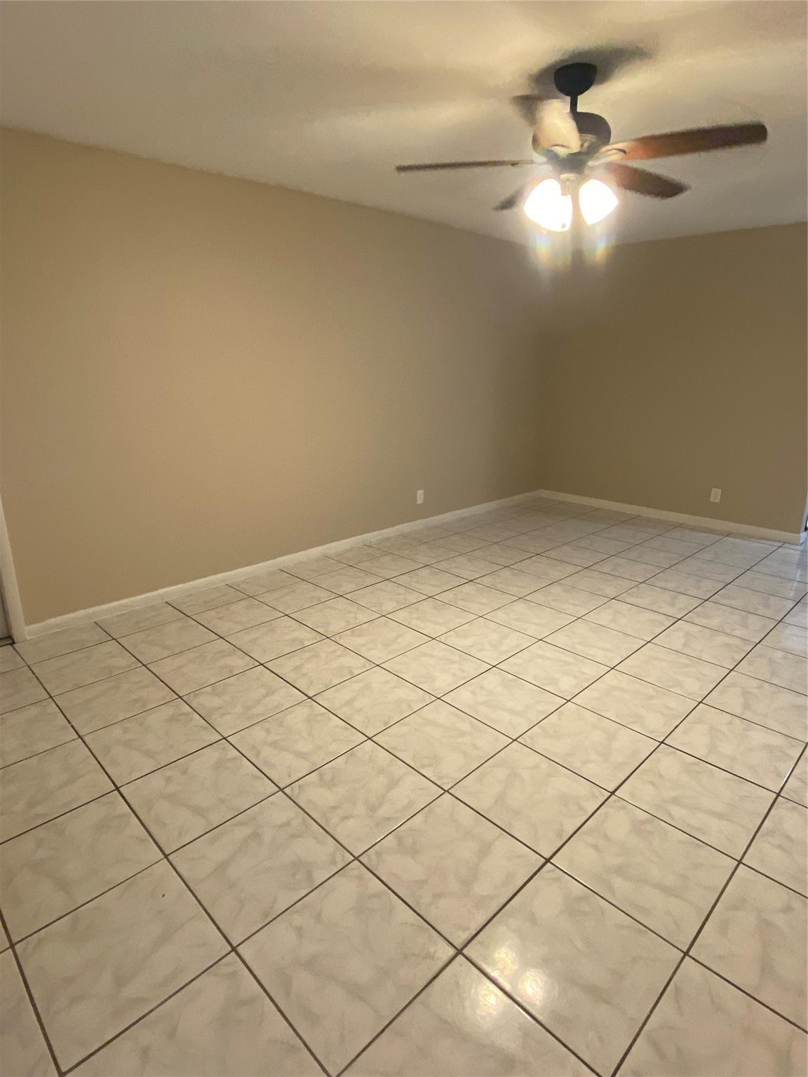 5709 NW 27th Court, Fort Lauderdale, FL 33313, Fort Lauderdale - Photo 3