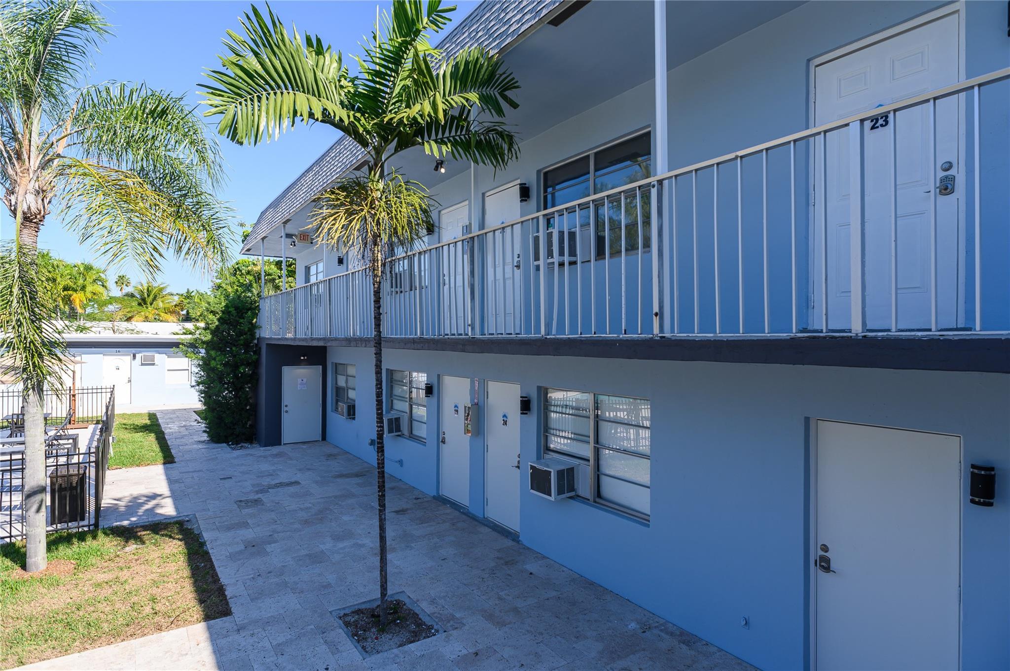 1020 N Victoria Park Road 27, Fort Lauderdale, FL 33304, Fort Lauderdale - Photo 2