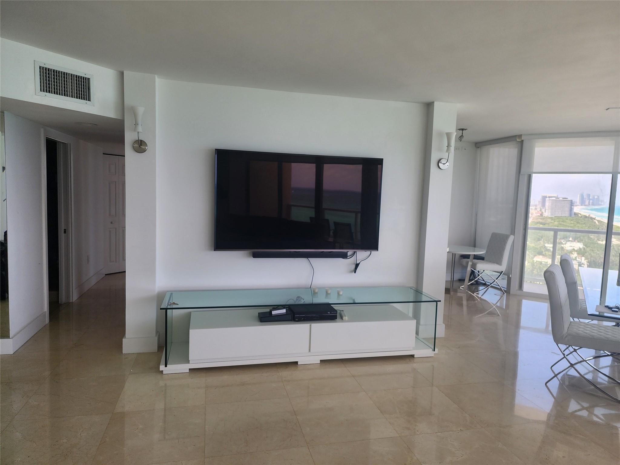 7330 Ocean Terrace 22-B, Miami Beach, FL 33141, Miami Beach - Photo 4