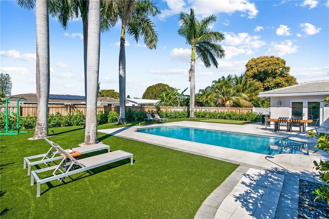 4761 Bayview Drive, Fort Lauderdale, FL 33308, Fort Lauderdale - Photo 2