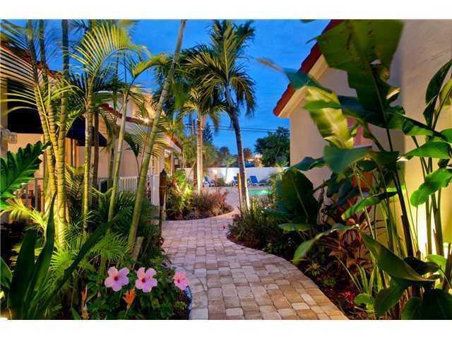 , Lauderdale-By-The-Sea - Photo 2