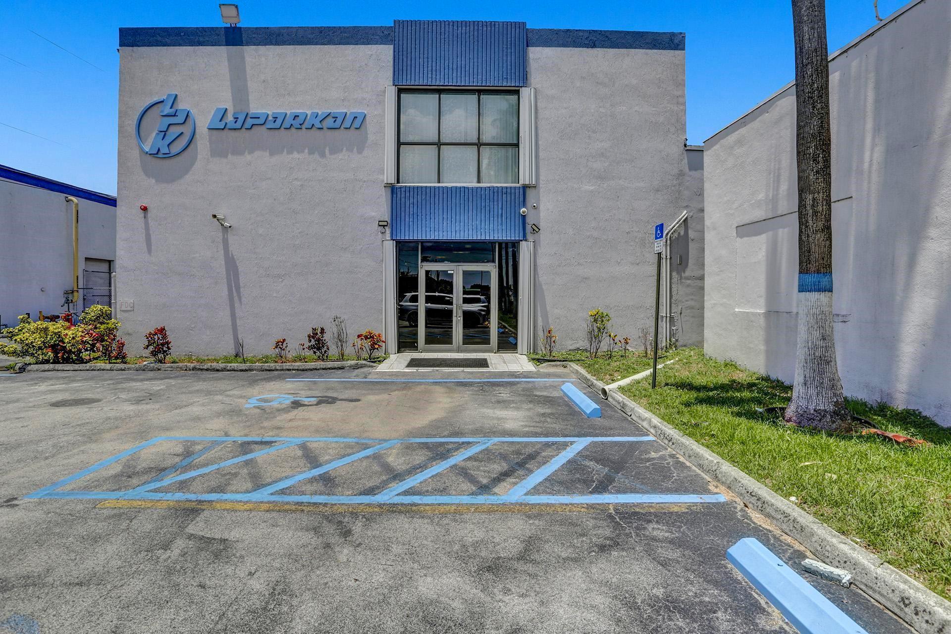 3775 NW 77th Street, Miami, FL 33147, Miami - Photo 4