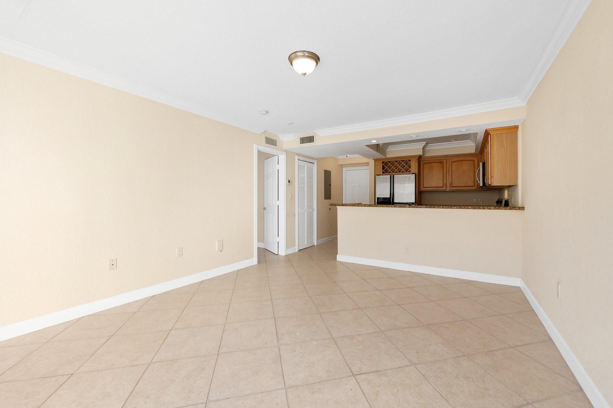 151 NE 16th Avenue 372, Fort Lauderdale, FL 33301, Fort Lauderdale - Photo 3