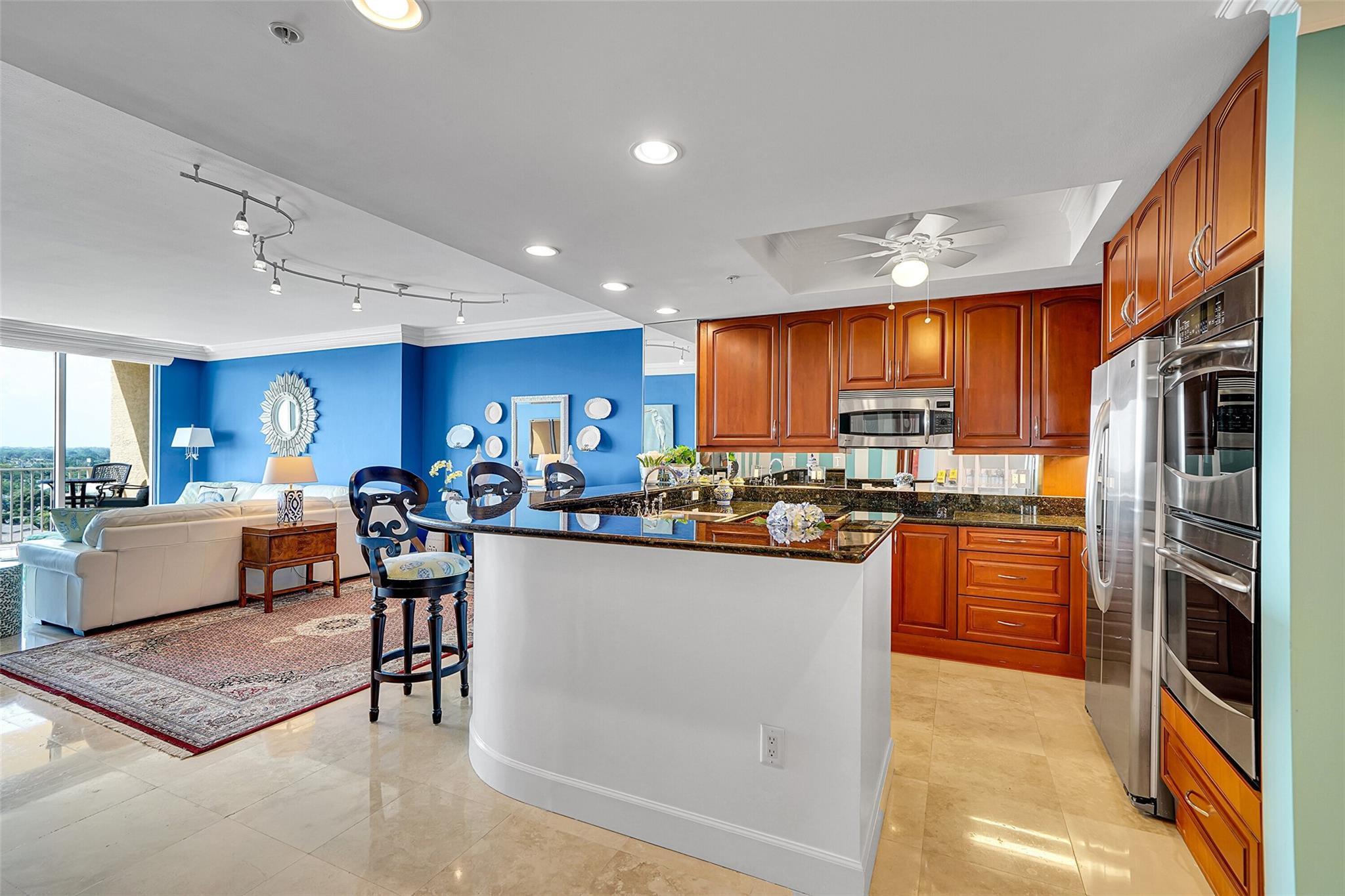 821 N Riverside Drive Ph2, Pompano Beach, FL 33062, Pompano Beach - Photo 4