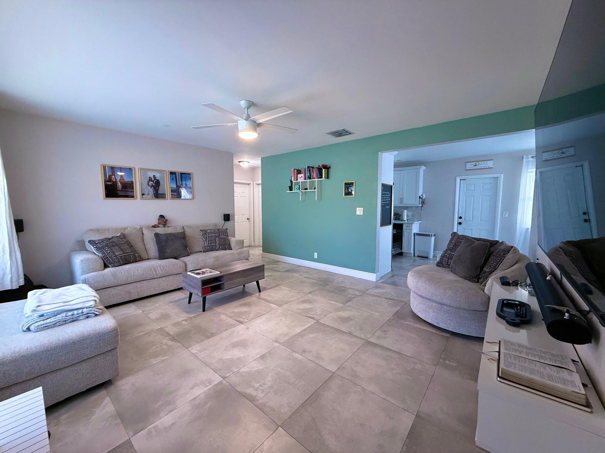 2340 N 58th Terrace, Hollywood, FL 33021, Hollywood - Photo 3