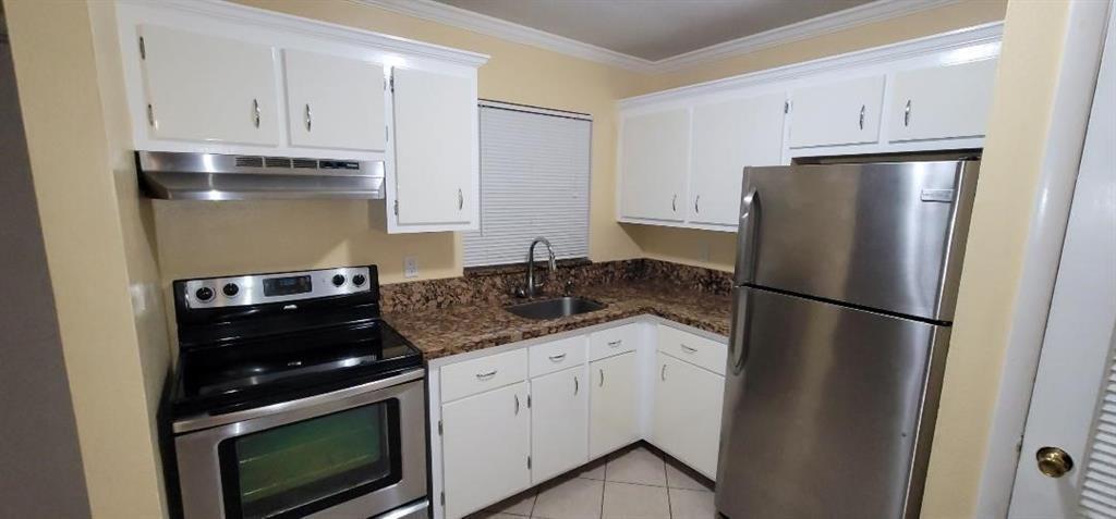 5168 NE 6th Avenue 410, Oakland Park, FL 33334, Oakland Park