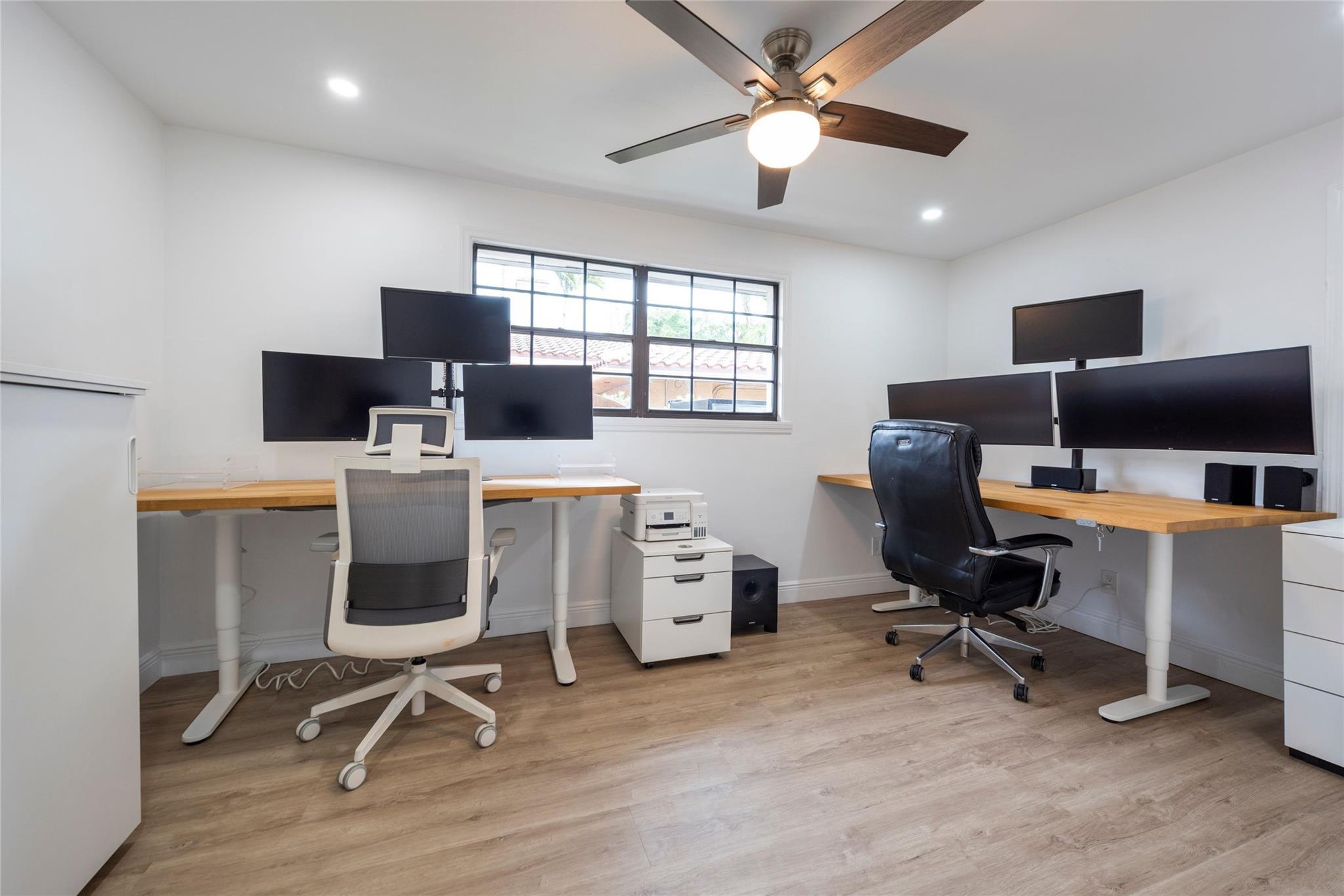 1749 SE 9th Street, Fort Lauderdale, FL 33316, Fort Lauderdale - Photo 4