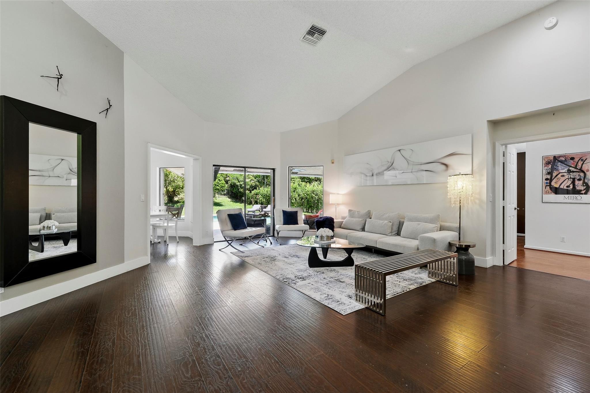 1119 Creekford Drive, Weston, FL 33326, Weston - Photo 3