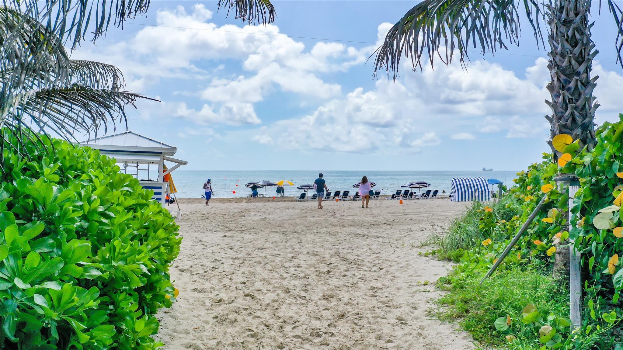 5225 Collins Avenue 1417, Miami Beach, FL 33140, Miami Beach - Photo 2