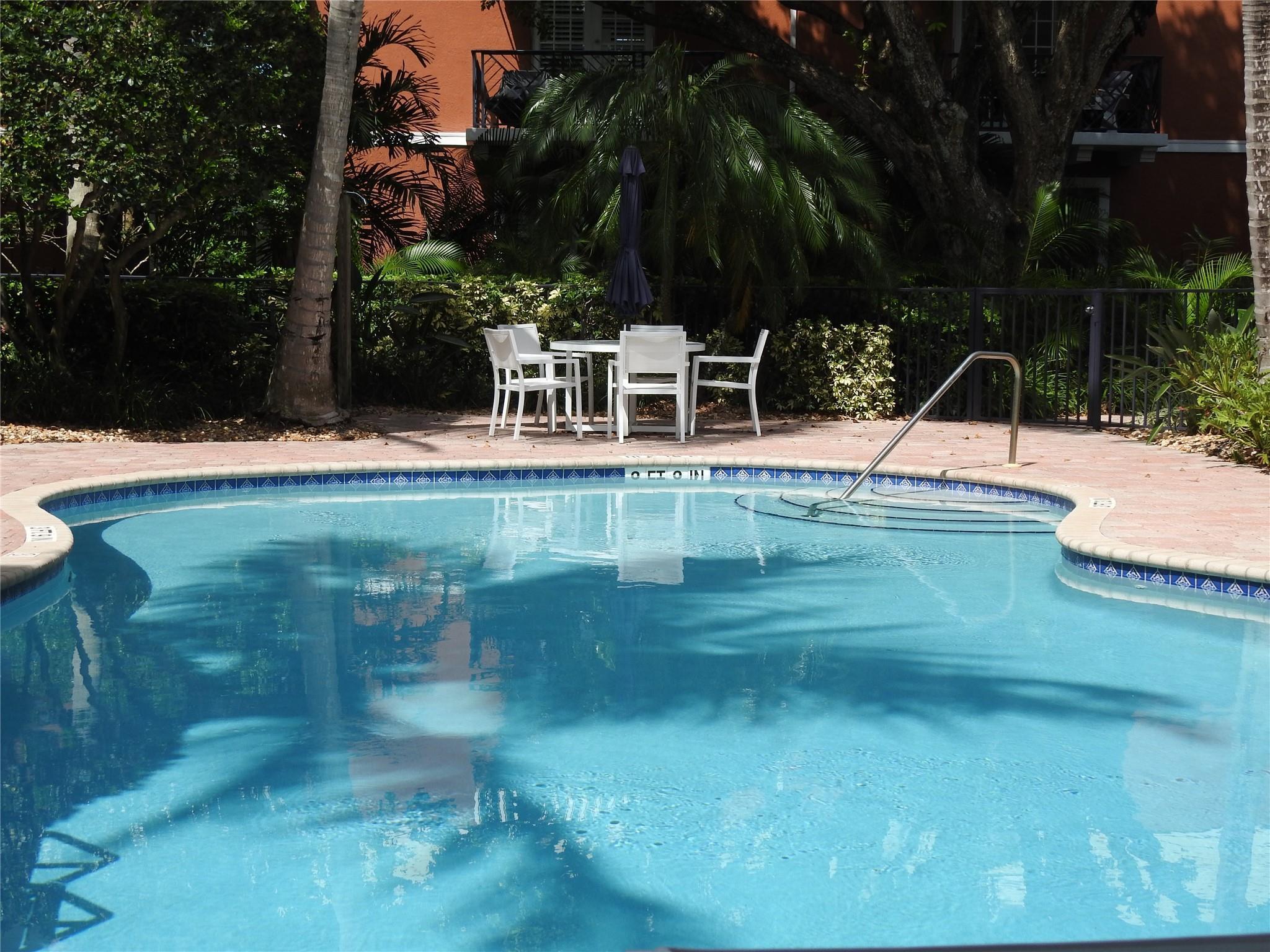 2299 NE 9th Avenue 2299, Wilton Manors, FL 33305, Wilton Manors - Photo 2