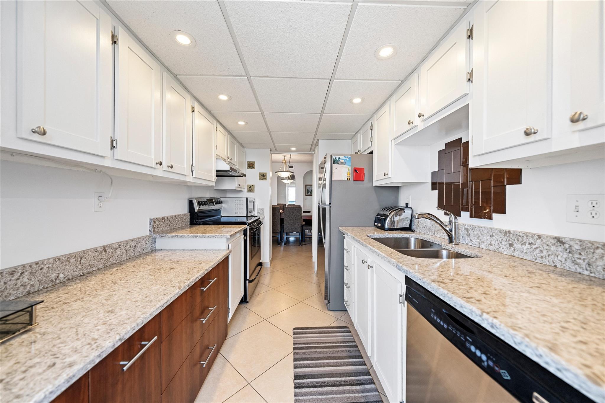 2841 N Ocean Boulevard 1103, Fort Lauderdale, FL 33308, Fort Lauderdale - Photo 5