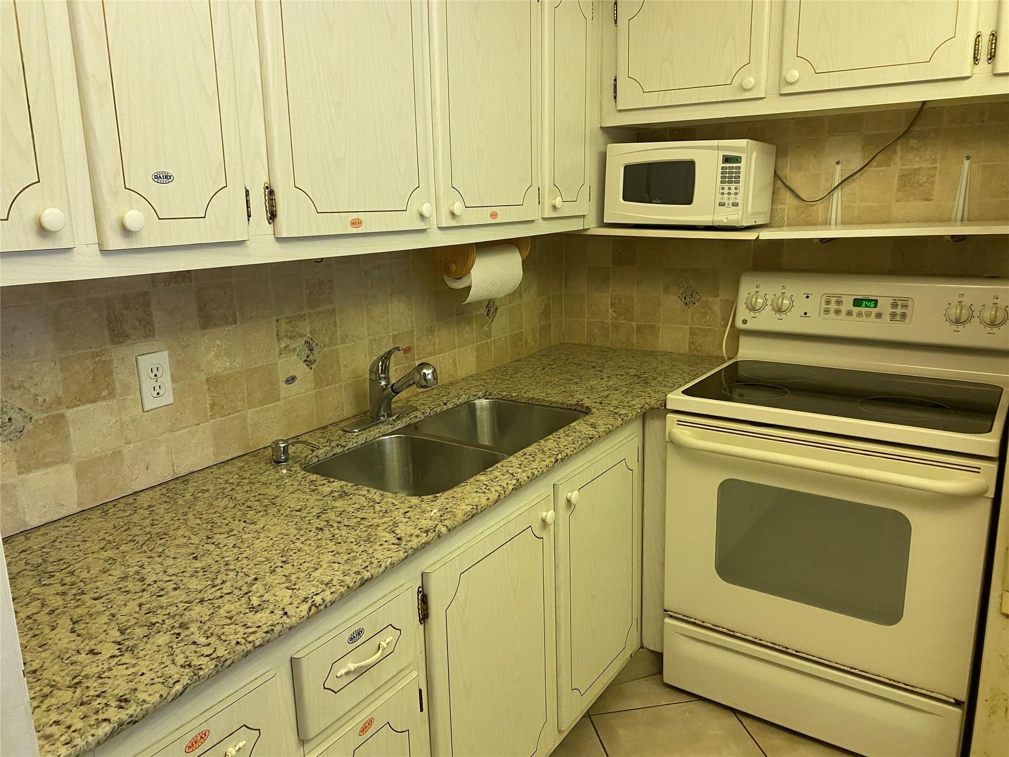 2025 Berkshire B 2025, Deerfield Beach, FL 33442, Deerfield Beach - Photo 5