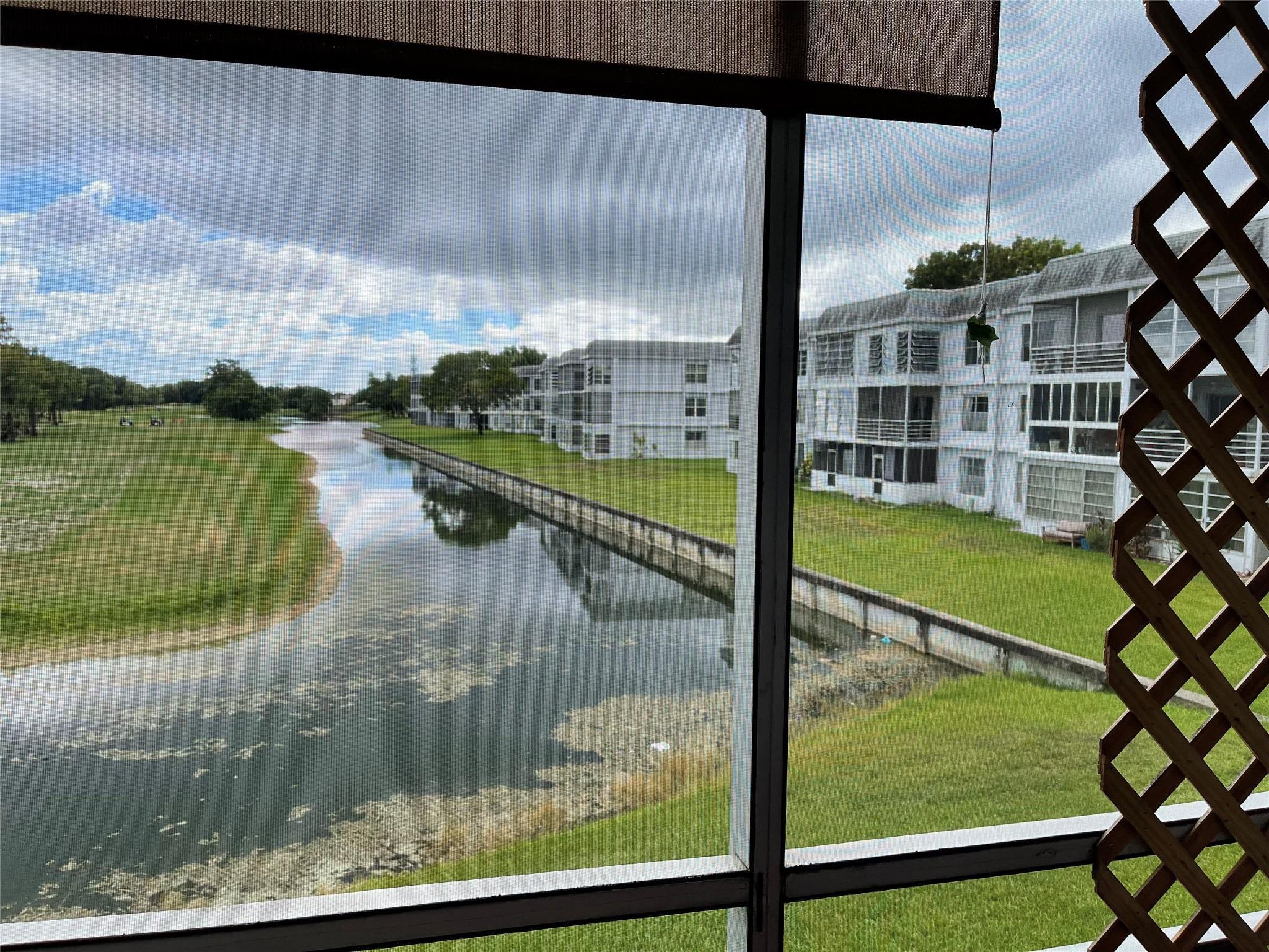 8205 NW 61st Street B-208, Tamarac, FL 33321, Tamarac - Photo 3