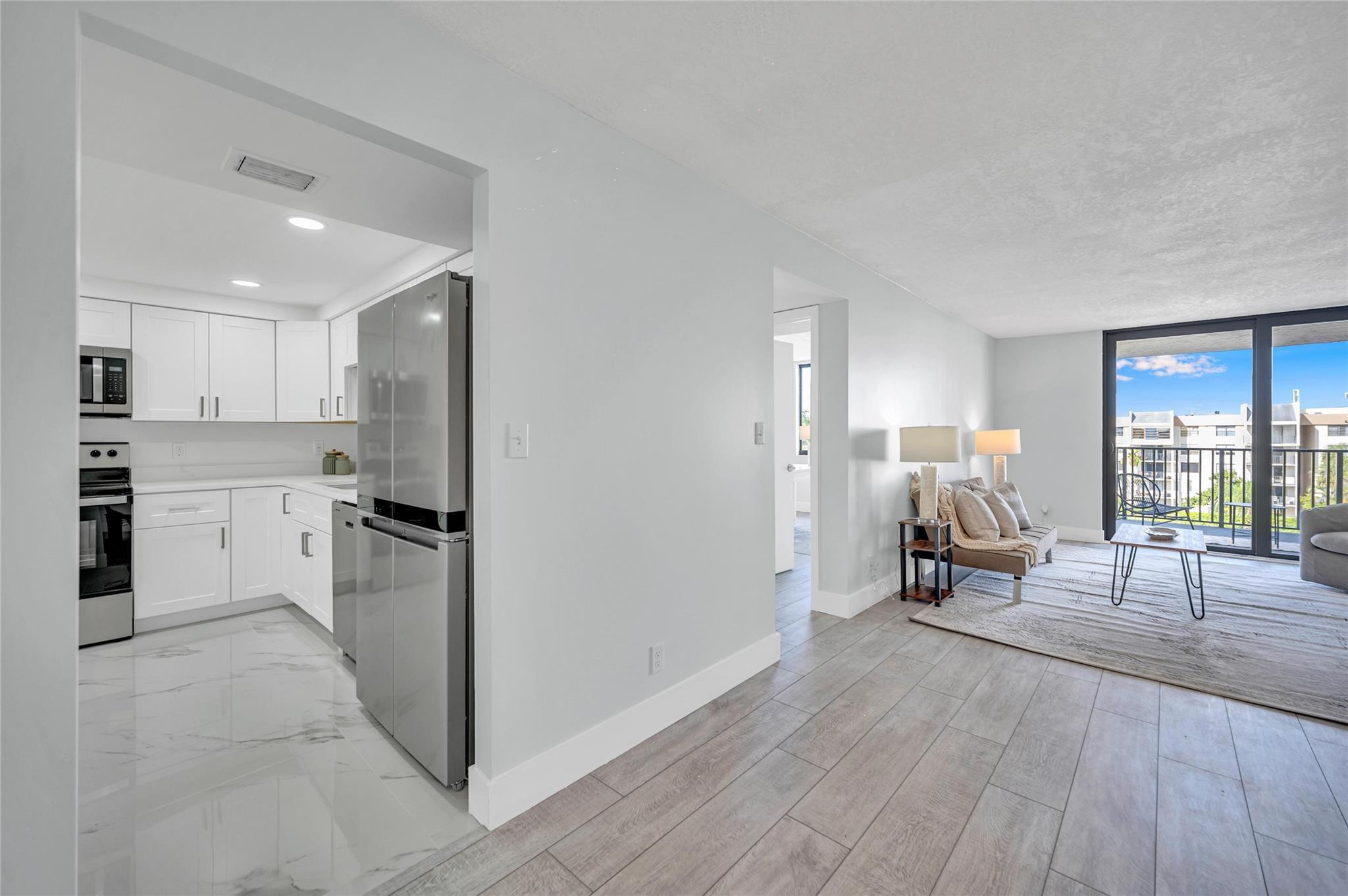 6193 Rock Island Road 512, Tamarac, FL 33319, Tamarac - Photo 5