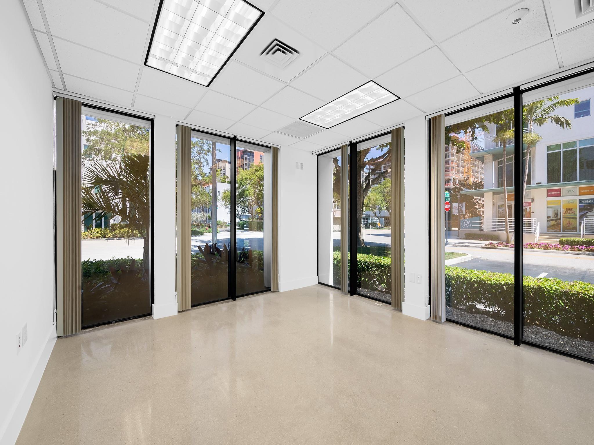 707 NE 3rd Avenue, Fort Lauderdale, FL 33304, Fort Lauderdale - Photo 4