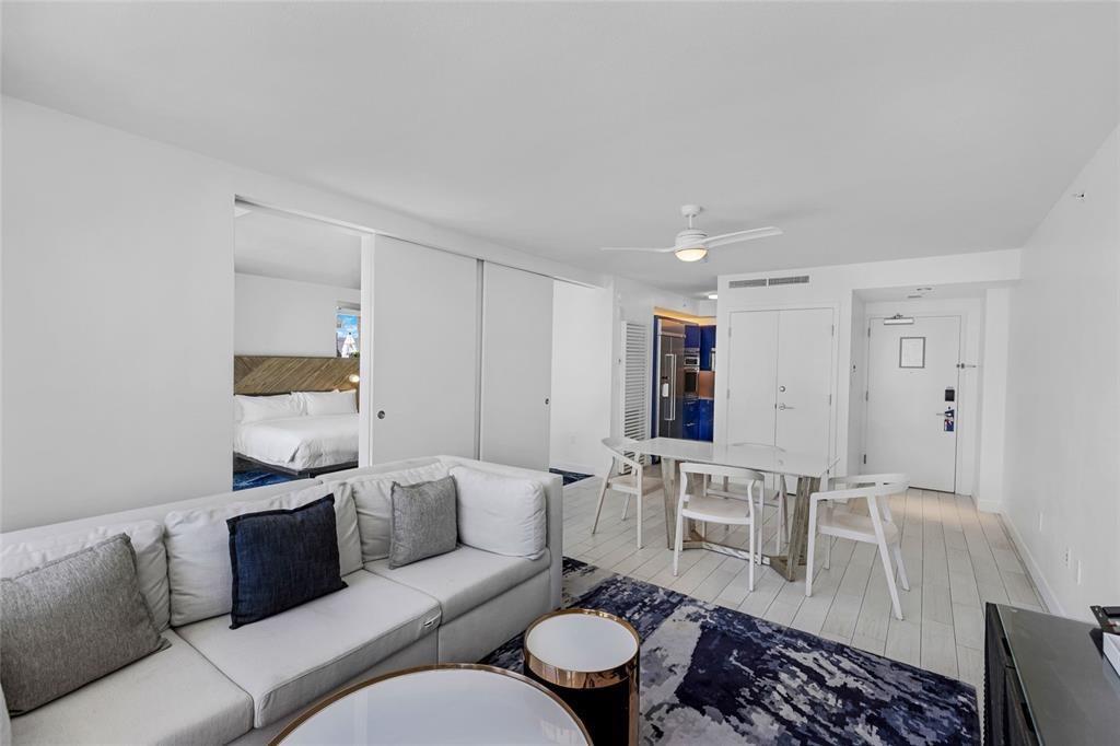 3101 Bayshore Drive 501, Fort Lauderdale, FL 33304, Fort Lauderdale - Photo 3