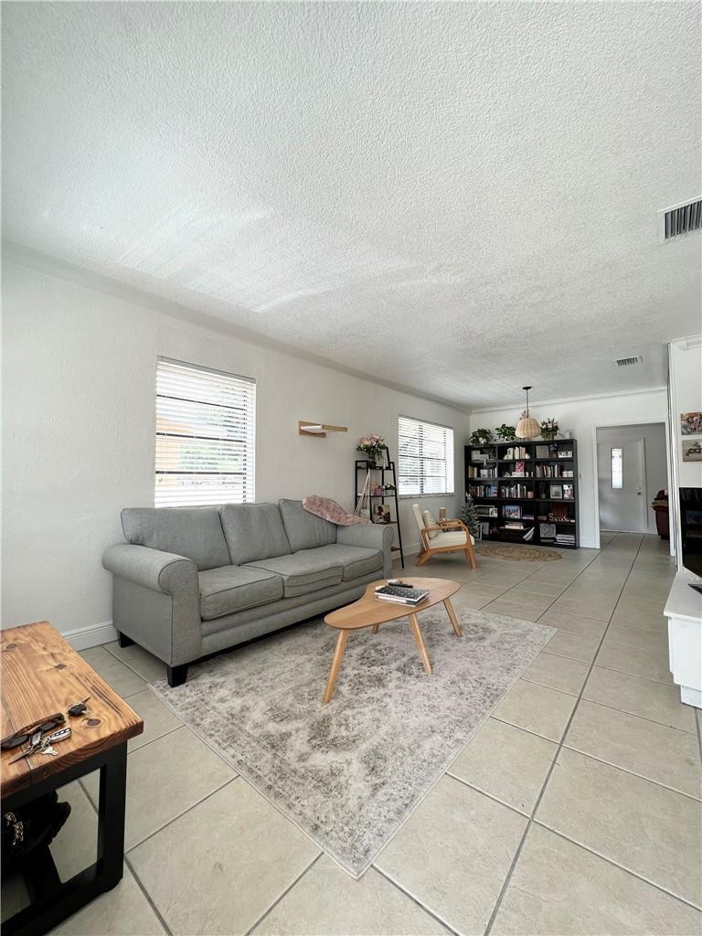 225 E 41st Street, Hialeah, FL 33013, Hialeah