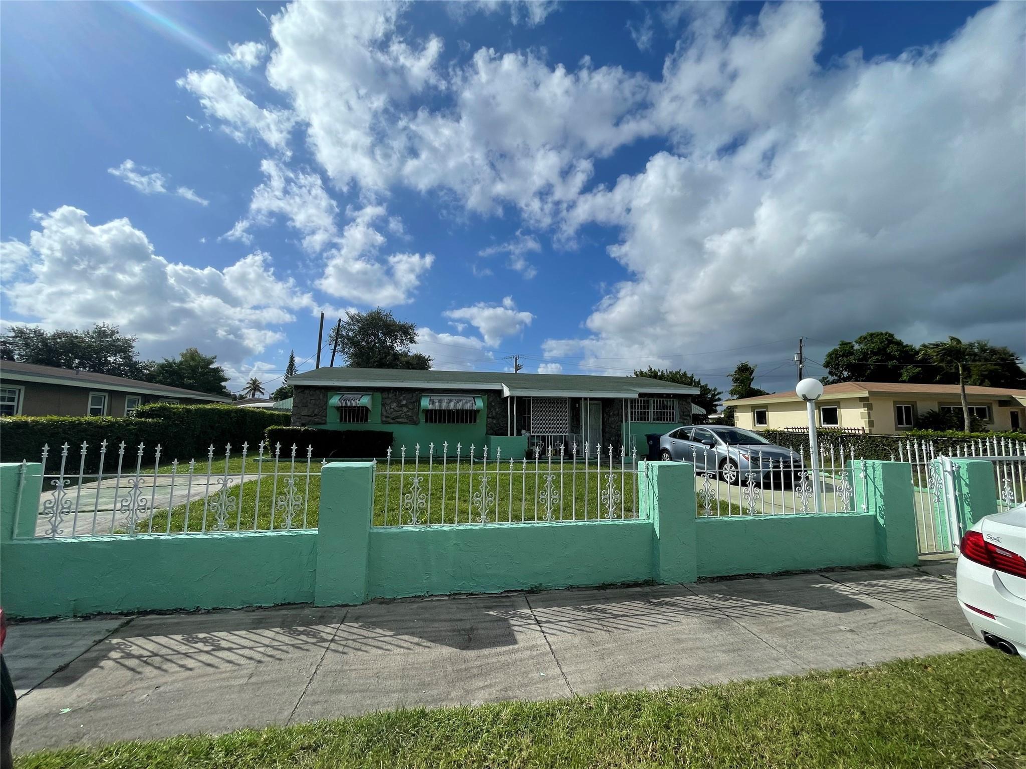 17140 NW 31st Avenue, Miami Gardens, FL 33056, Miami Gardens - Photo 3