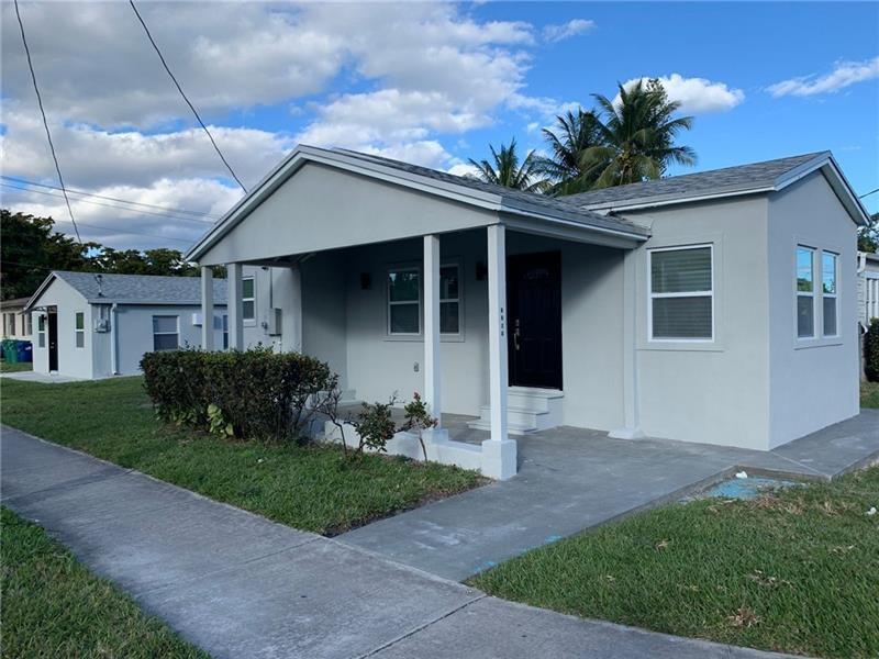 1301 NE 110th Terrace, Miami, FL 33161, Miami - Photo 4