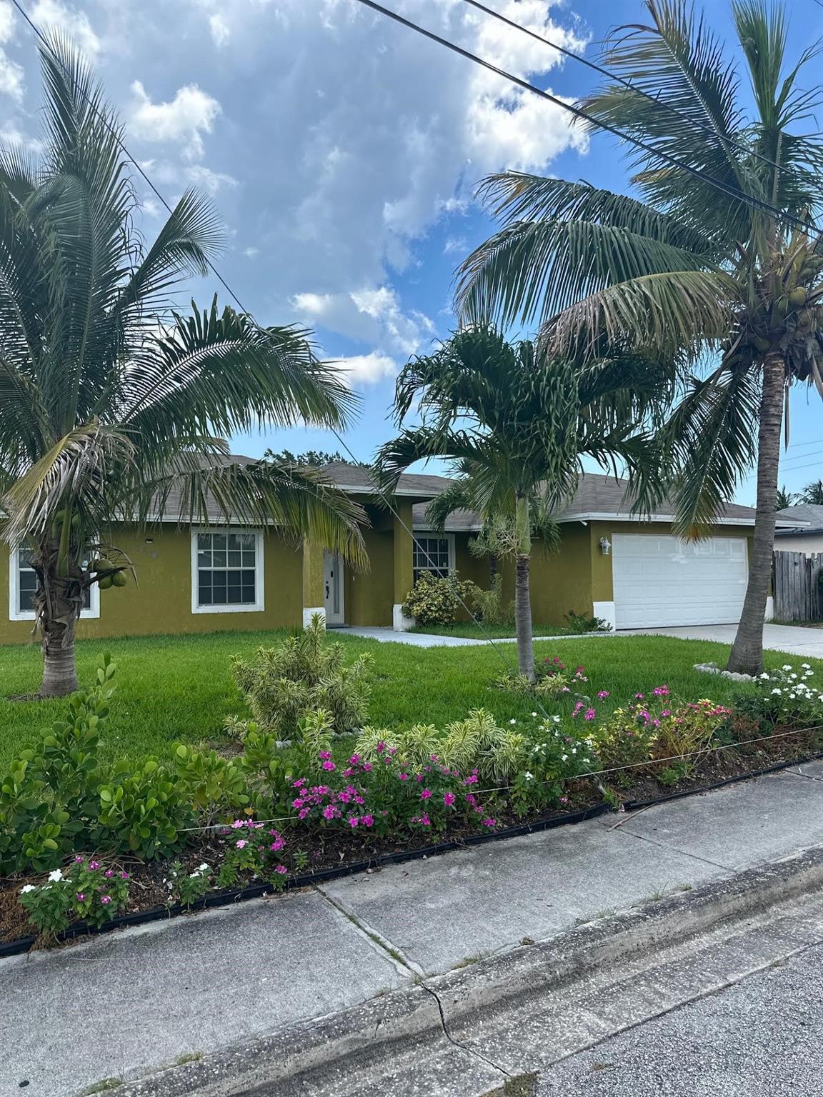 1618 W 26th Street, Riviera Beach, FL 33404, Riviera Beach - Photo 2