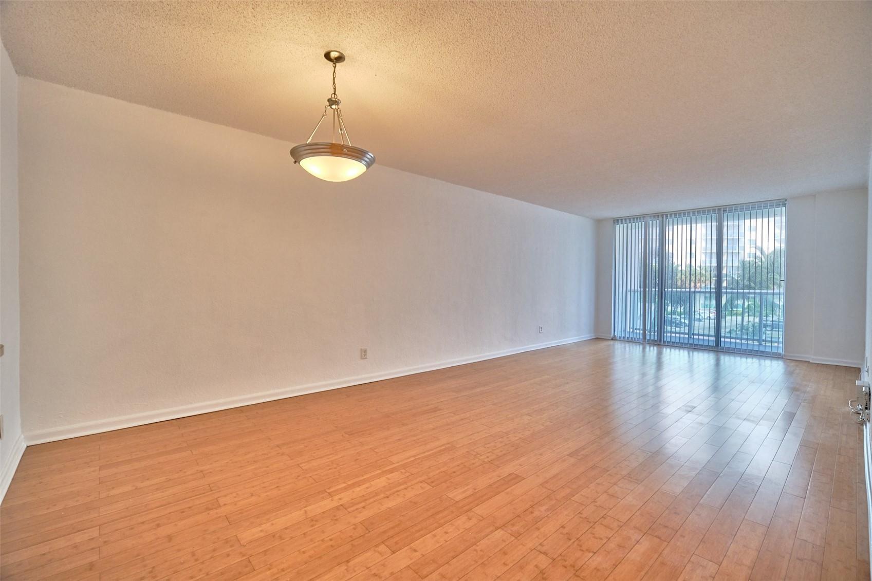 19390 Collins Avenue 212, Sunny Isles Beach, FL 33160, Sunny Isles Beach - Photo 5