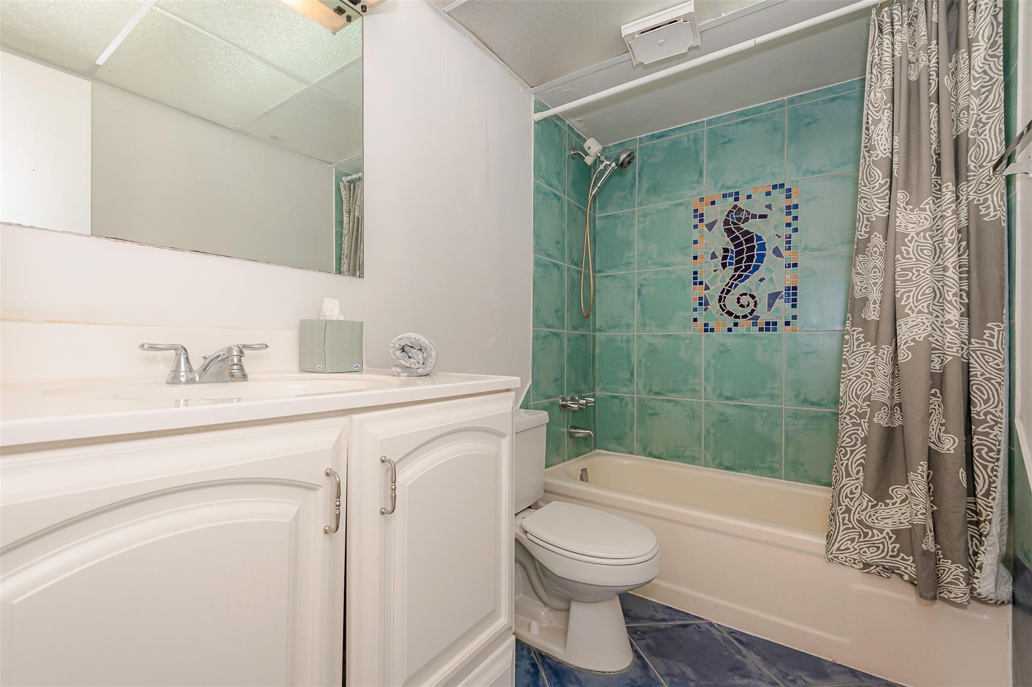 2861 Somerset Drive 317, Lauderdale Lakes, FL 33311, Lauderdale Lakes - Photo 4