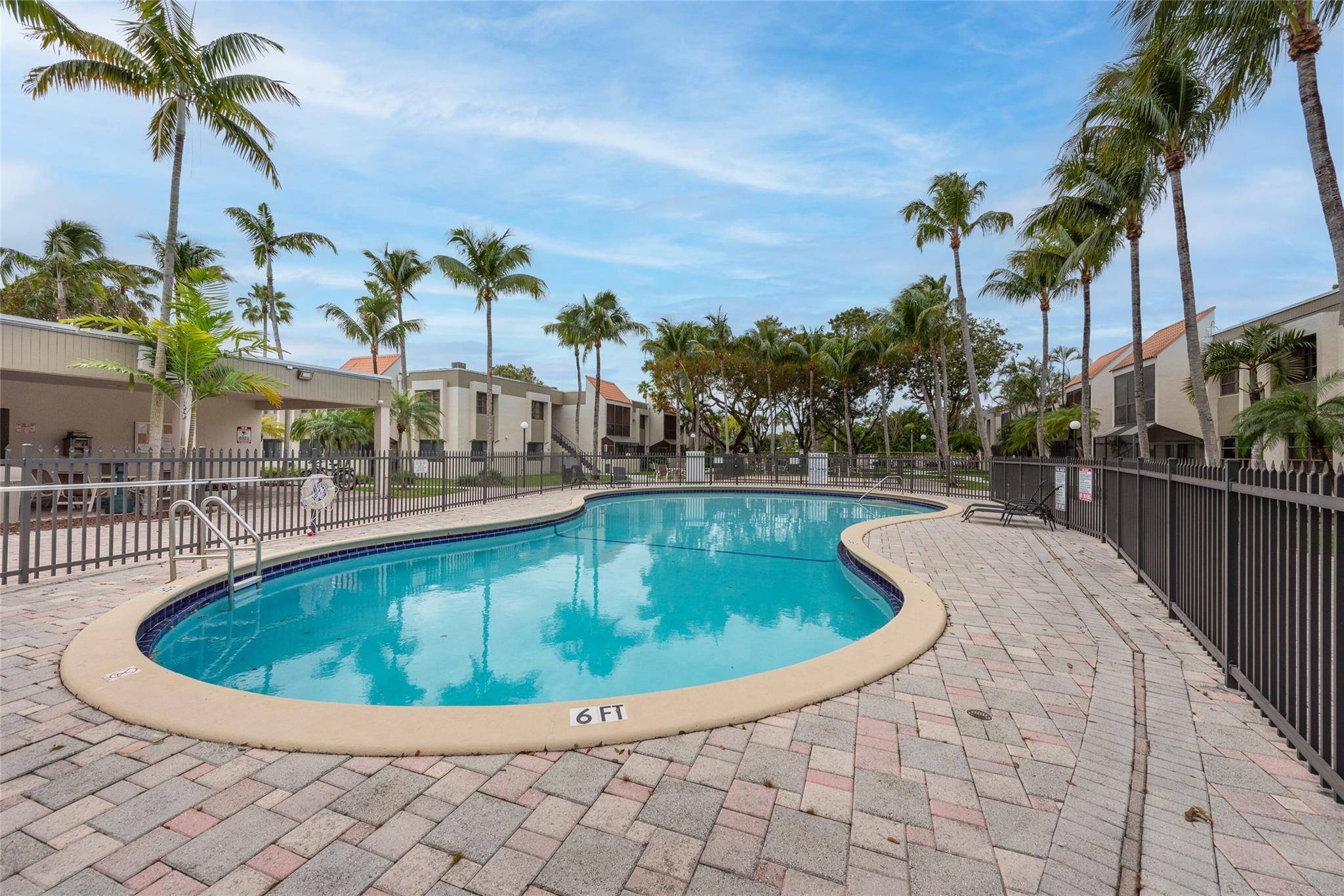 7925 SW 104th Street 203E, Miami, FL 33156, Miami - Photo 4