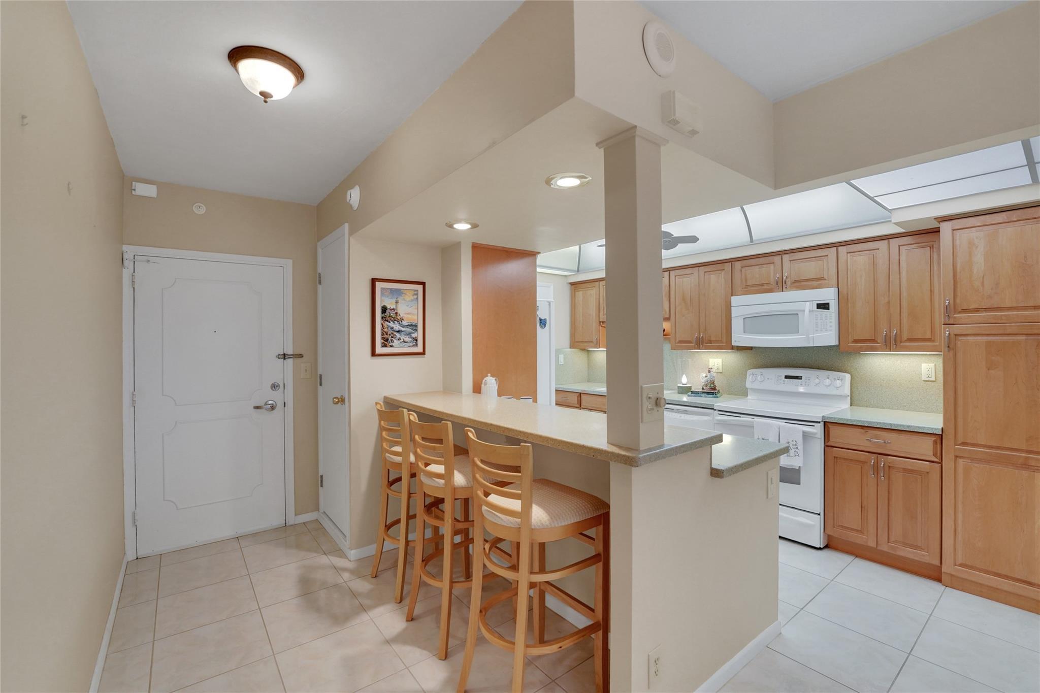 3200 NE 36th Street 319, Fort Lauderdale, FL 33308, Fort Lauderdale - Photo 4