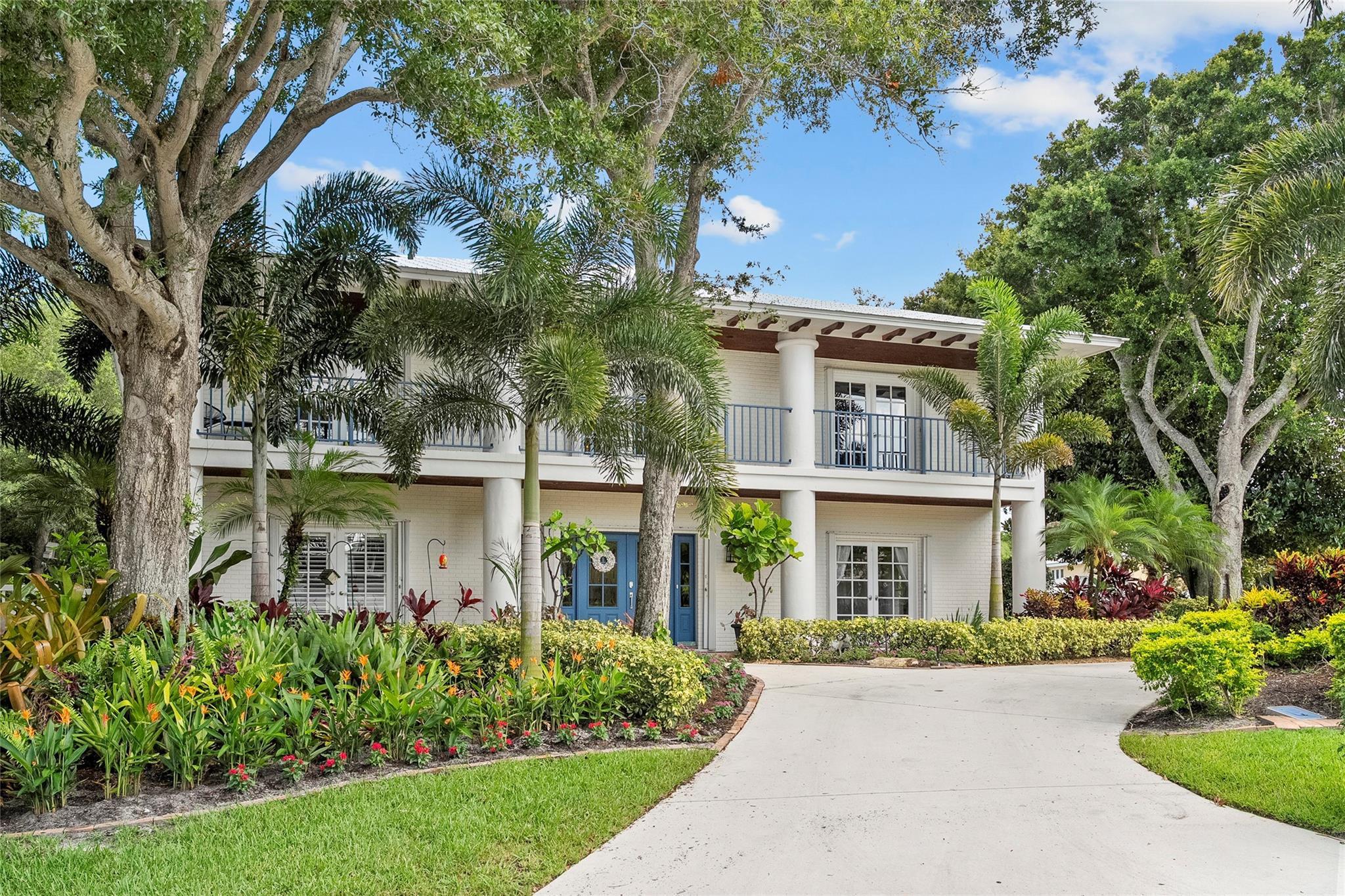 33 Rio Vista Drive, Stuart, FL 34996, Stuart - Photo 2