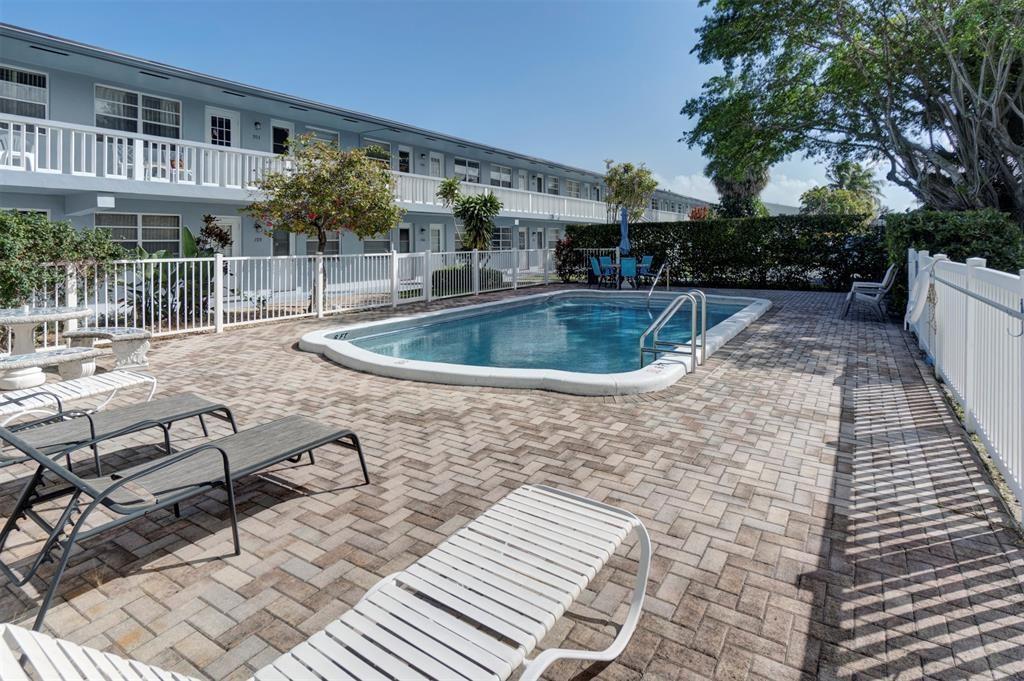 751 Pine Drive 101, Pompano Beach, FL 33060, Pompano Beach - Photo 4