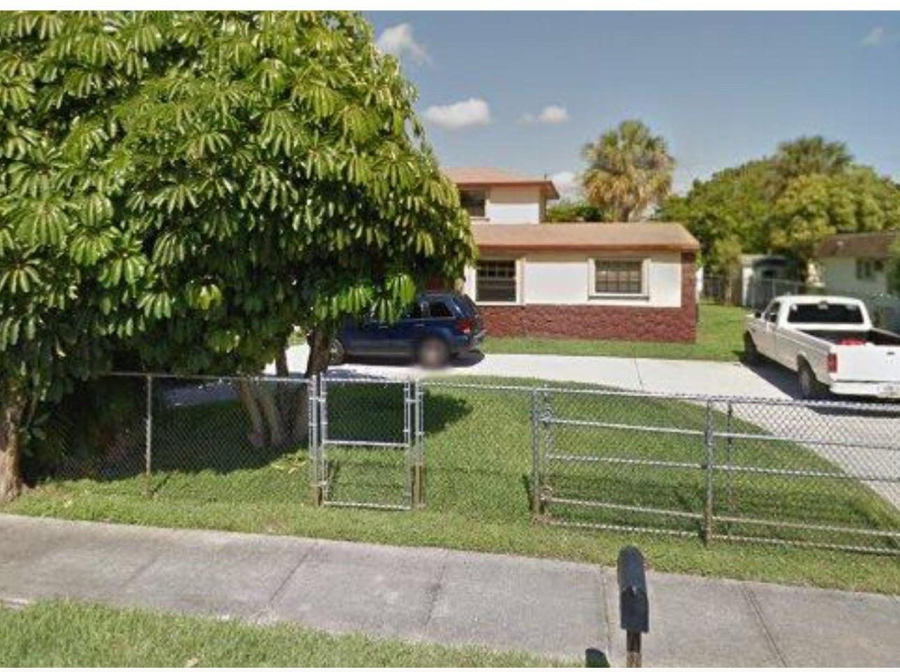 890 NW 33rd Way, Lauderhill, FL 33311, Lauderhill - Photo 2