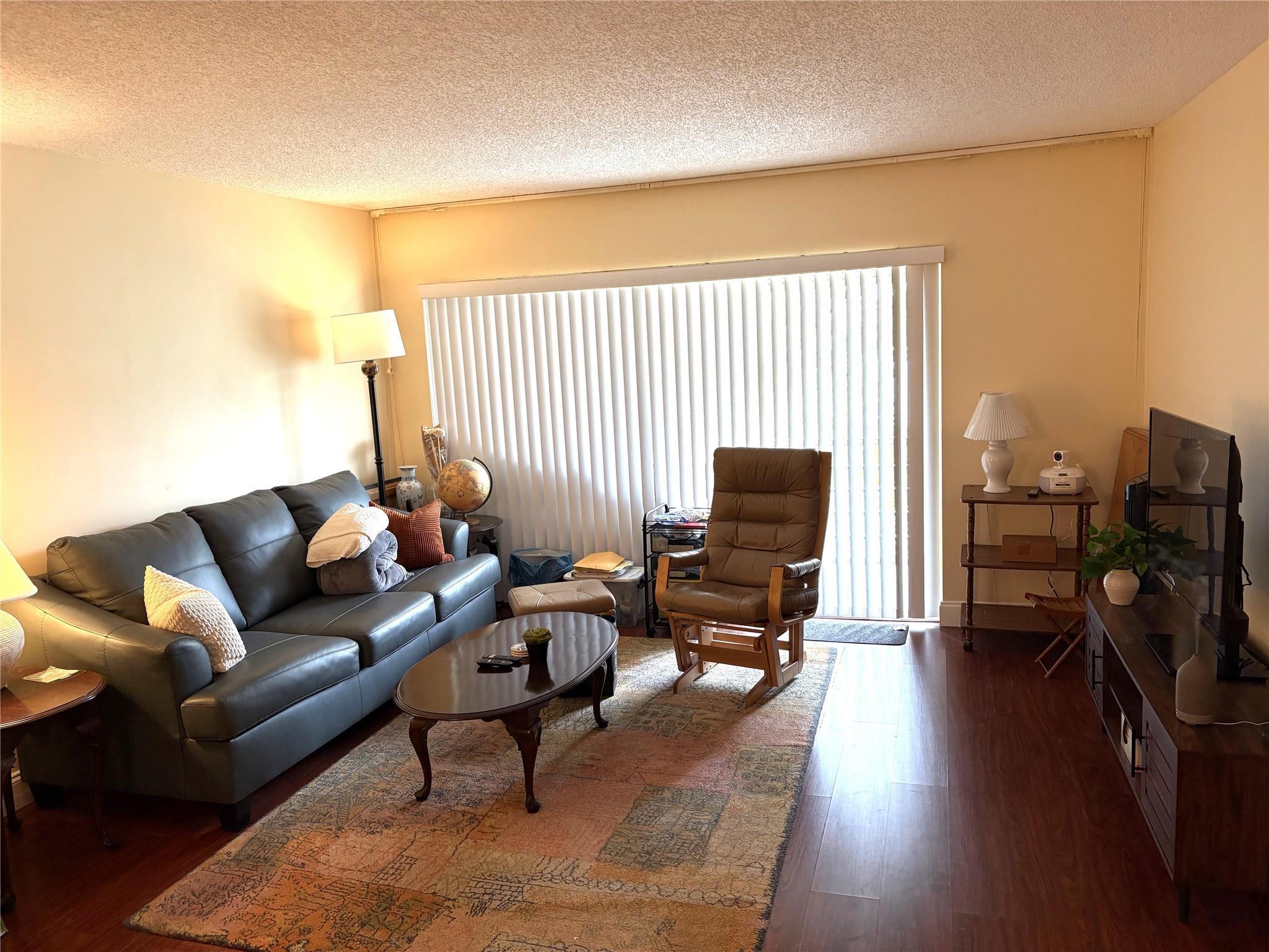 3571 Inverrary Drive 209, Lauderhill, FL 33319, Lauderhill - Photo 5
