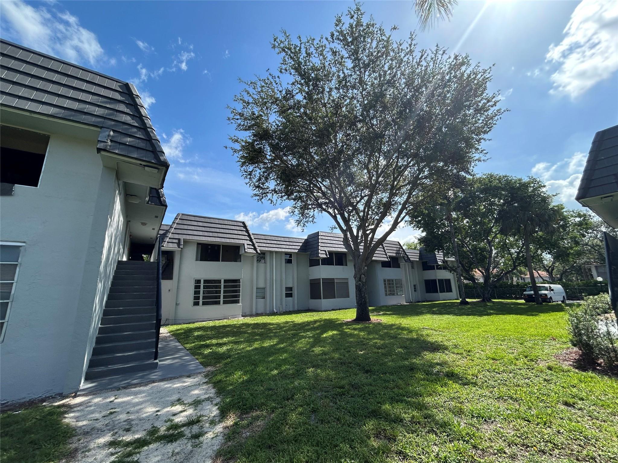 8400 W Sample Road 102, Coral Springs, FL 33065, Coral Springs - Photo 2