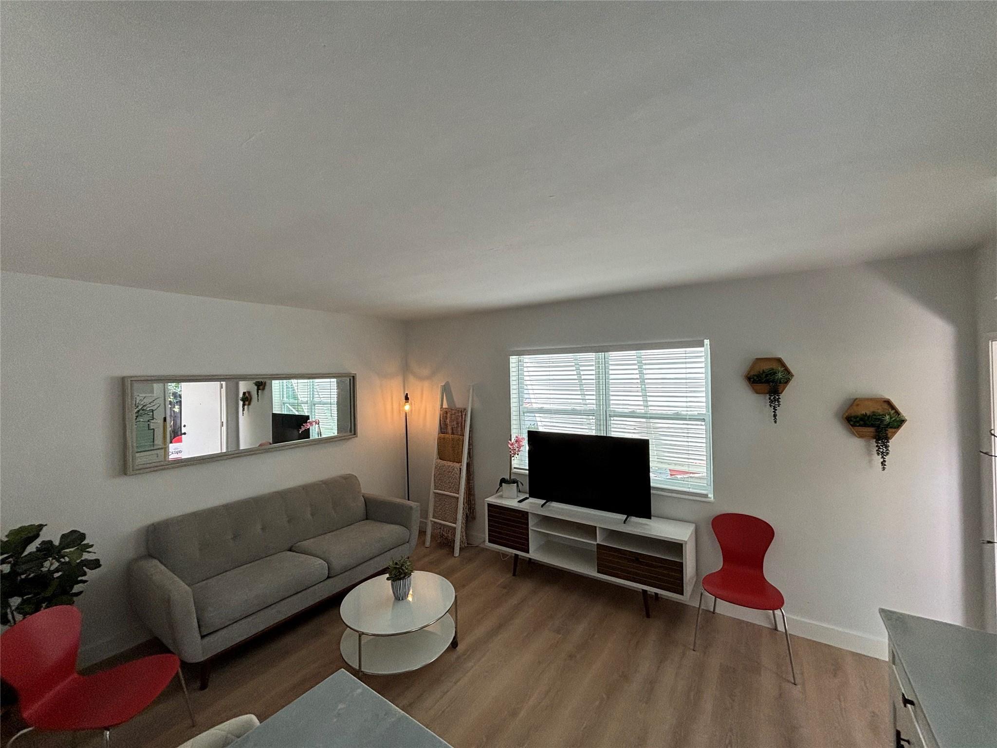 1315 SE 2nd Street REAR WEST, Fort Lauderdale, FL 33301, Fort Lauderdale - Photo 4