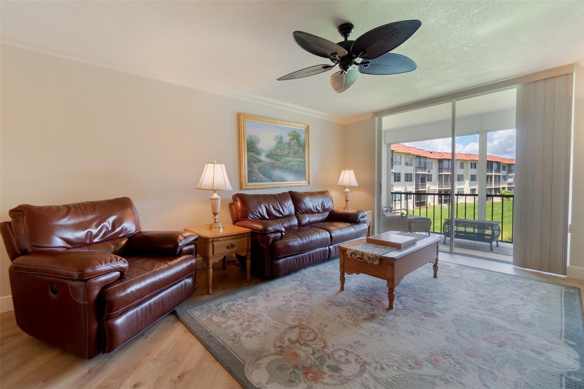 820 S Hollybrook Drive 209, Pembroke Pines, FL 33025, Pembroke Pines - Photo 5