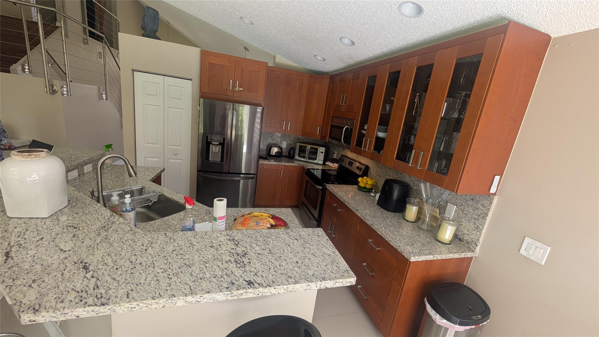 14231 NW 22nd Street, Pembroke Pines, FL 33028, Pembroke Pines - Photo 5