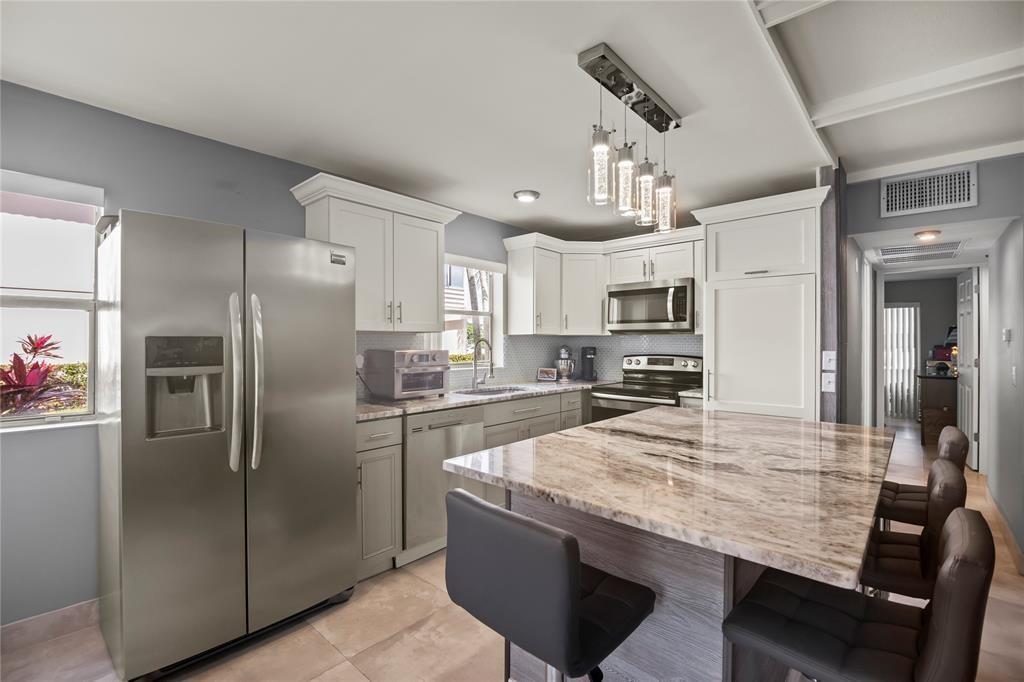 352 Saxony Trail 352, Delray Beach, FL 33446, Delray Beach - Photo 3