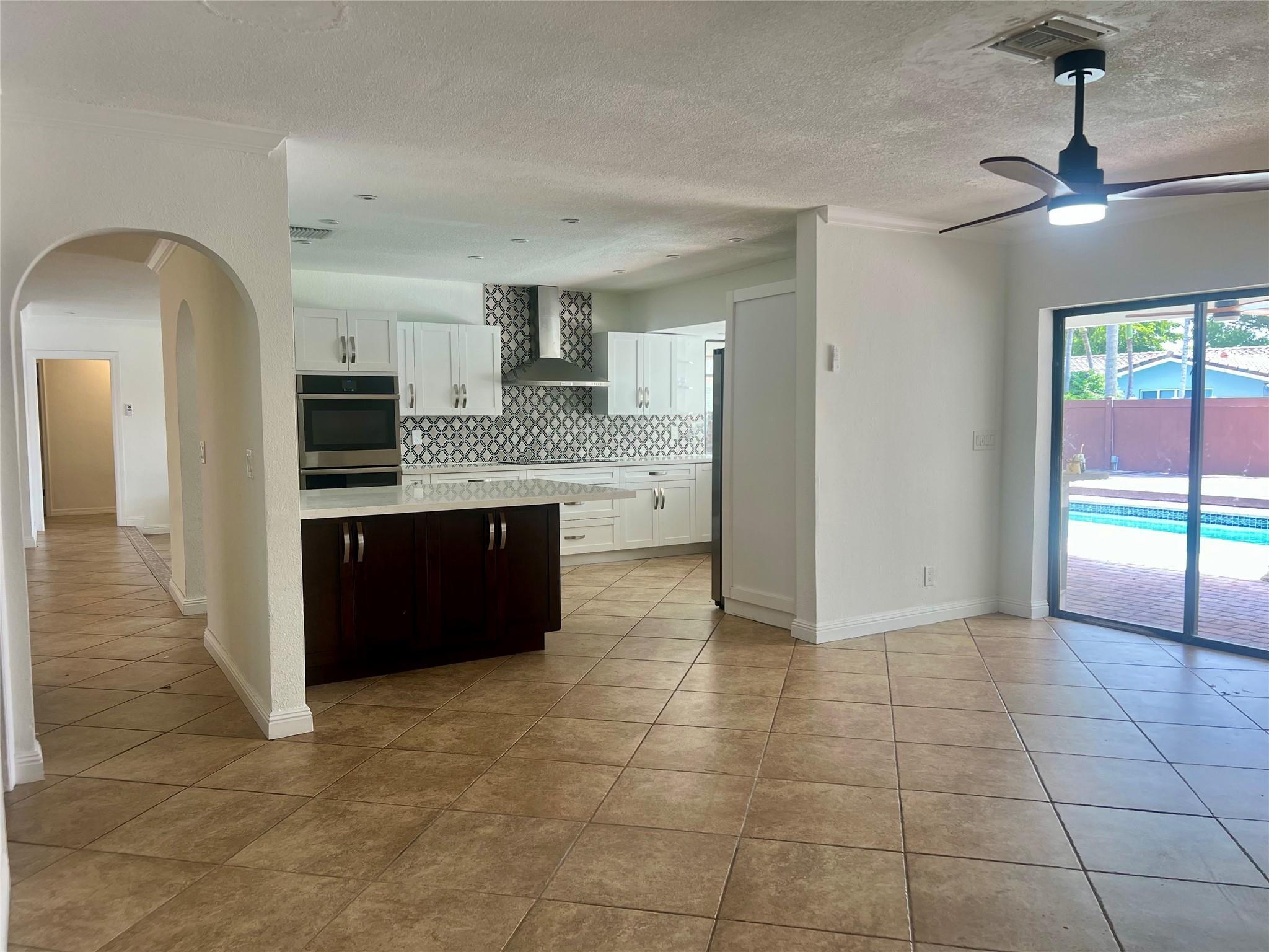 4000 N 37th Avenue, Hollywood, FL 33021, Hollywood - Photo 3