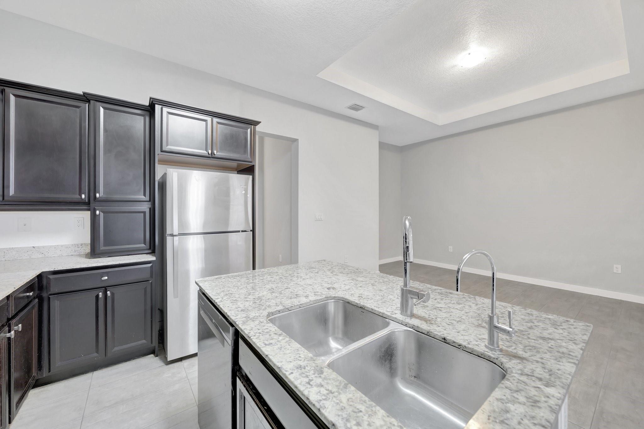 17624 SW 149th Place, Miami, FL 33187, Miami - Photo 5