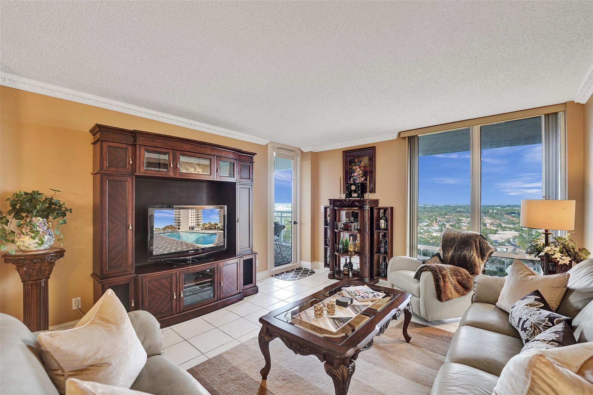1600 S Ocean Drive 18B, Hollywood, FL 33019, Hollywood - Photo 4