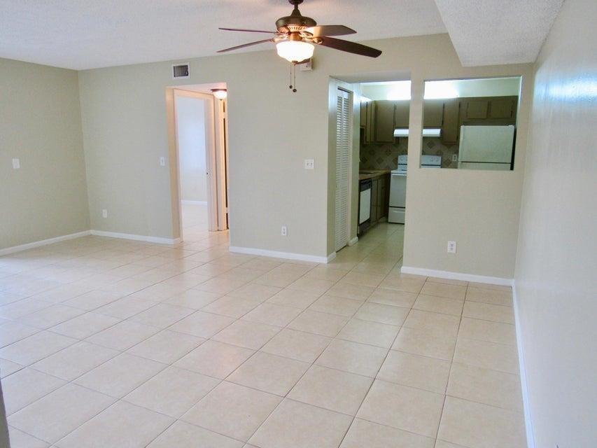 , Coral Springs - Photo 3