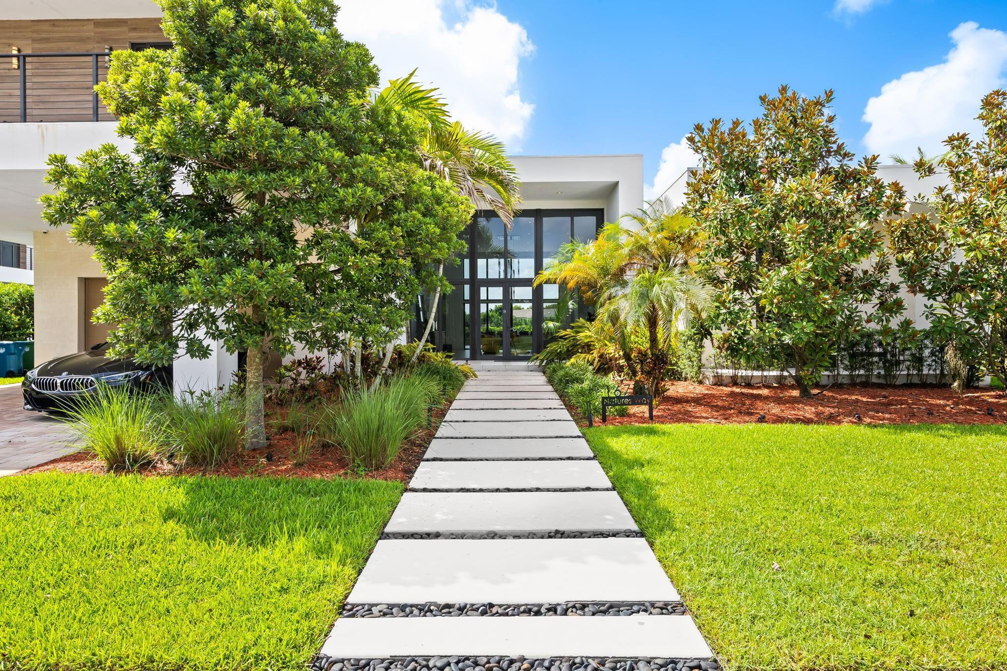 16768 Natures Way, Weston, FL 33326, Weston - Photo 2