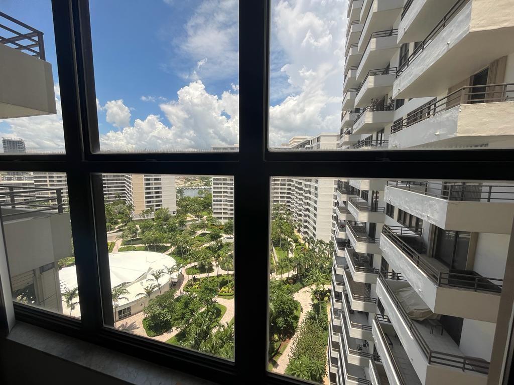 2500 Parkview Drive 1618, Hallandale Beach, FL 33009, Hallandale Beach - Photo 4