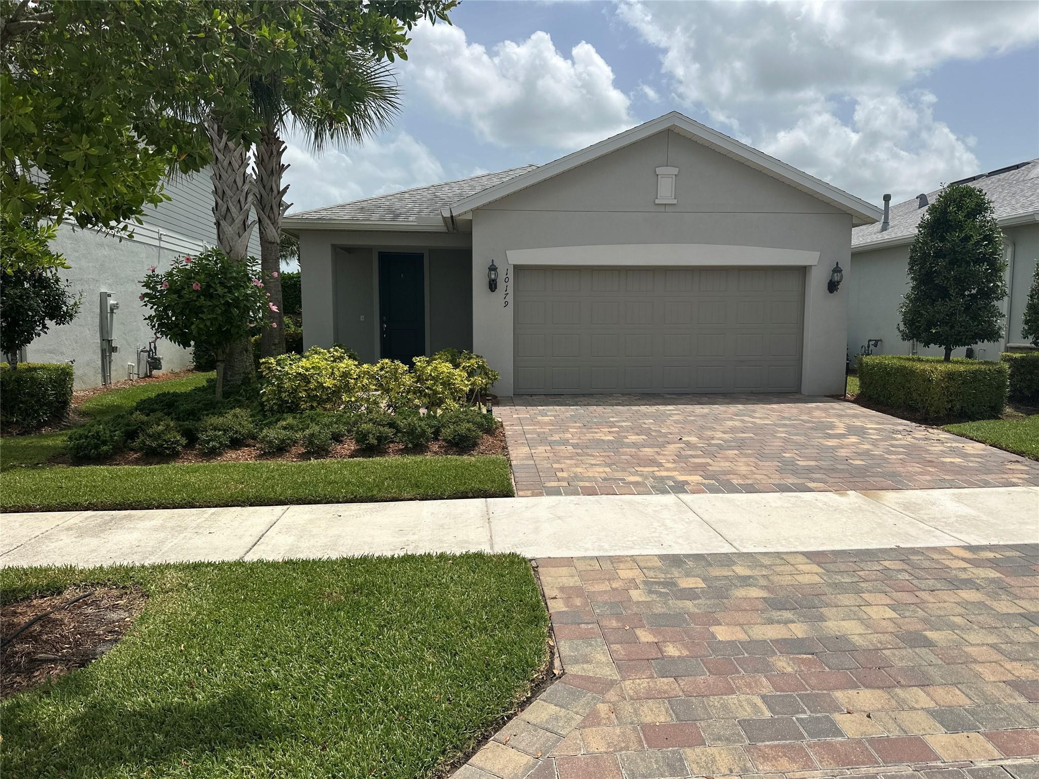 10179 SW Captiva Drive, Port St. Lucie, FL 34987, Port St. Lucie - Photo 2