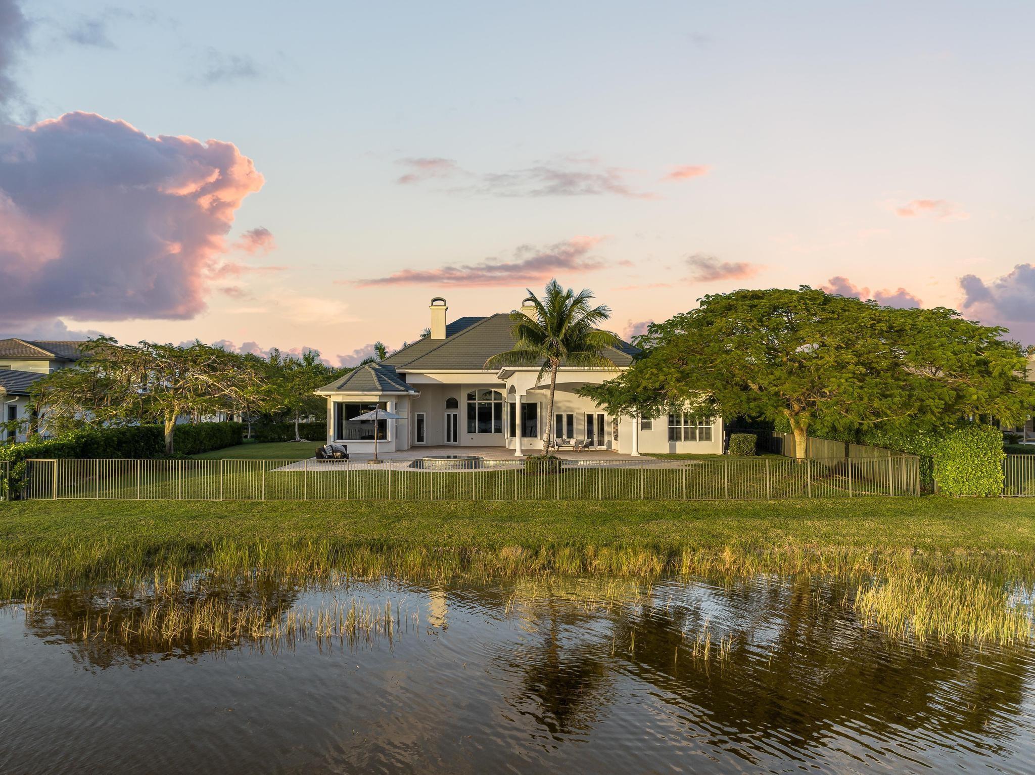 3111 Lake Ridge Lane, Weston, FL 33332, Weston - Photo 3