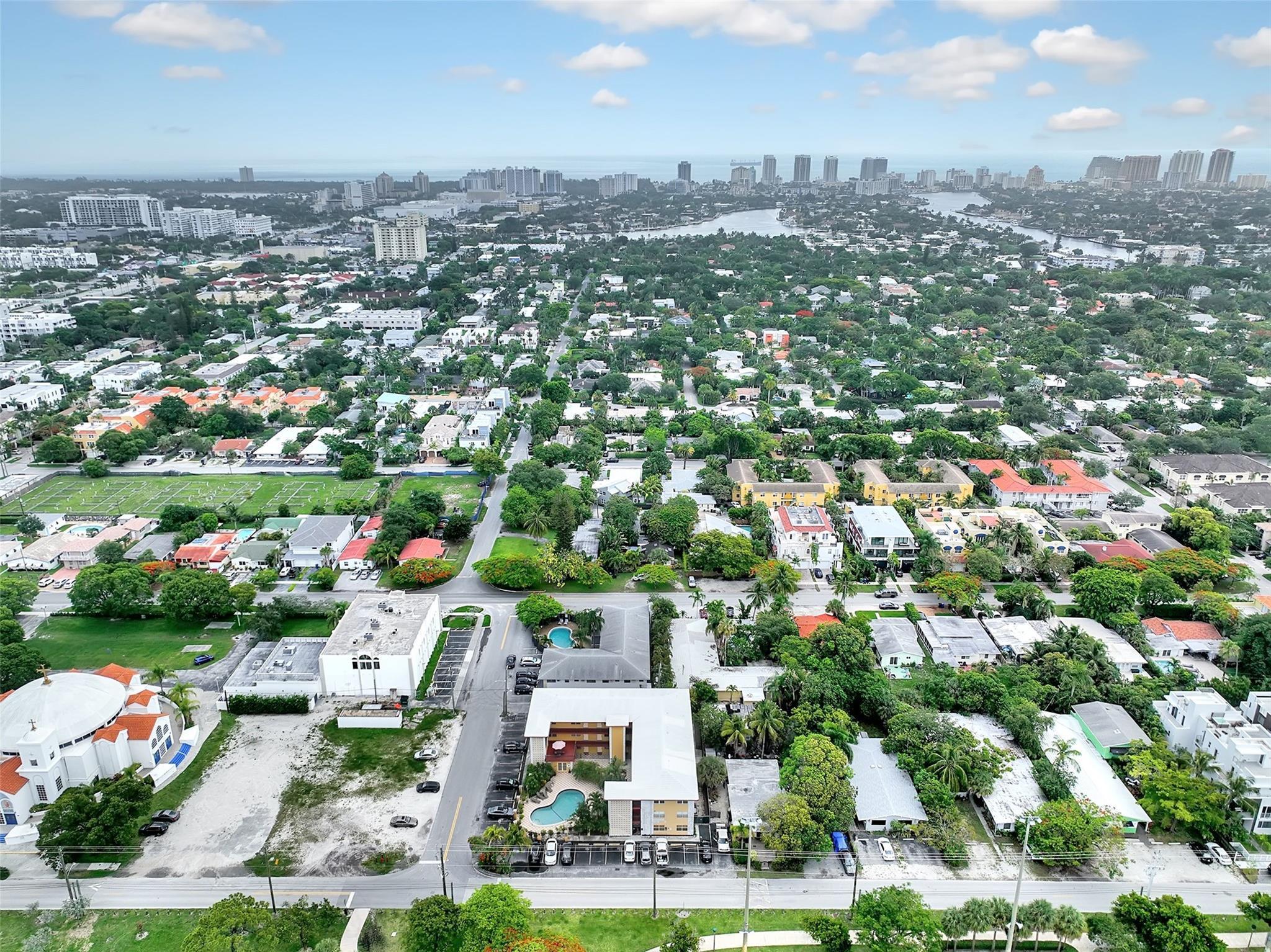 744 NE 14th Avenue 4, Fort Lauderdale, FL 33304, Fort Lauderdale - Photo 3
