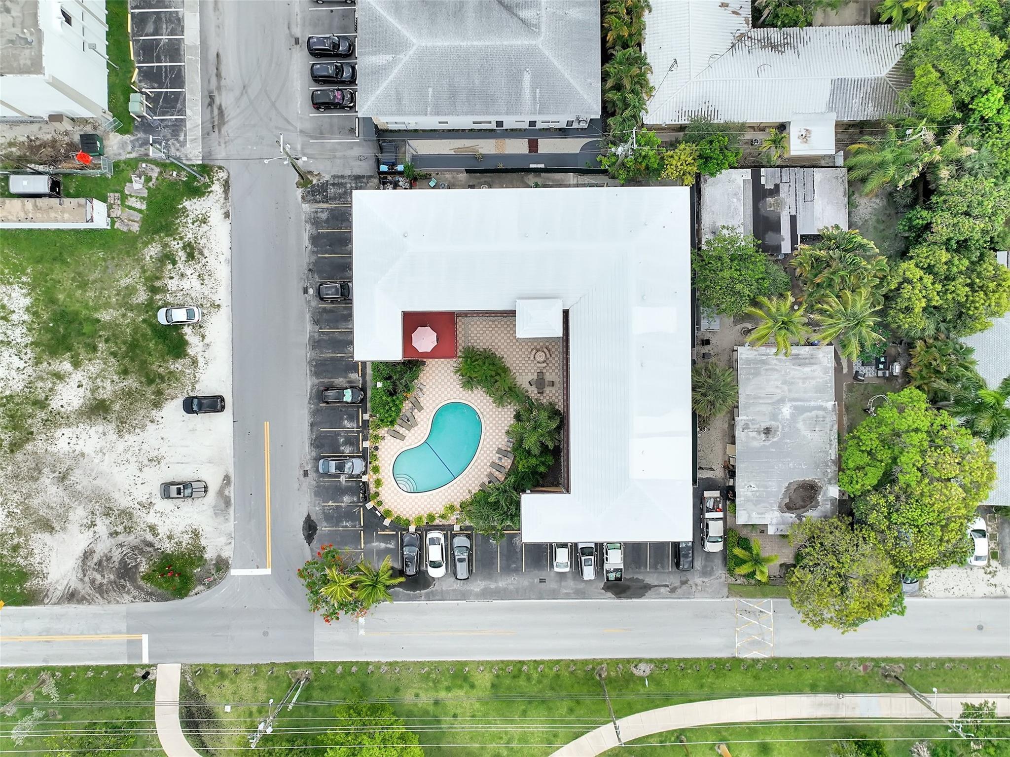 744 NE 14th Avenue 4, Fort Lauderdale, FL 33304, Fort Lauderdale - Photo 5